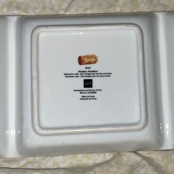 New Porcelain SNACK-TRAY Wine Cork Design - Picture 7 of 7